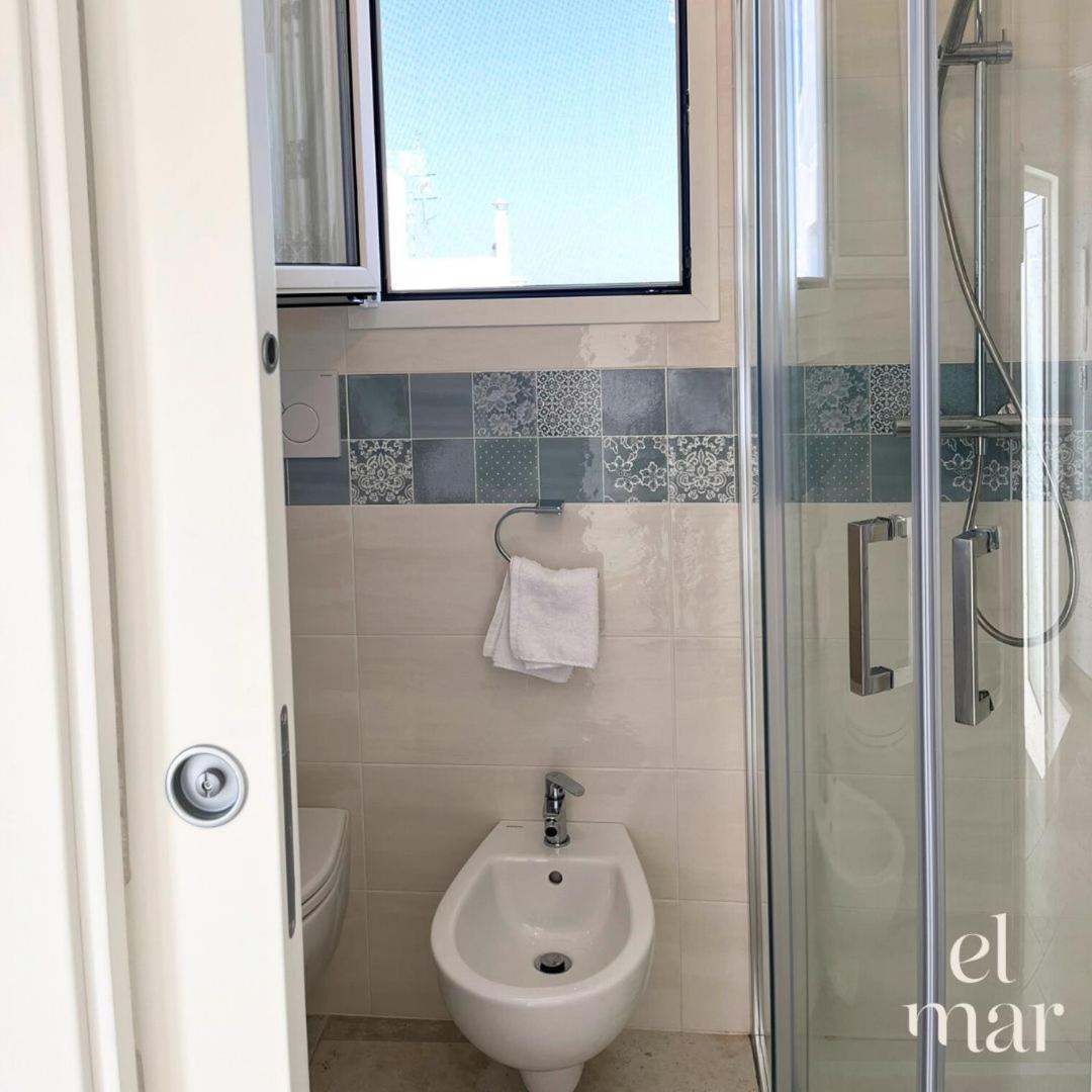 Апартаменти El-Mar Locazione Turistica House With Exclusive Terrace Поліньяно-а-Маре Екстер'єр фото